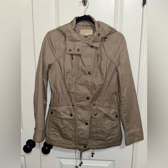 Michael Michael Kors Tan Raincoat - Picture 8 of 16